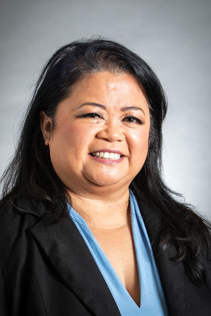 Tracey Gomes